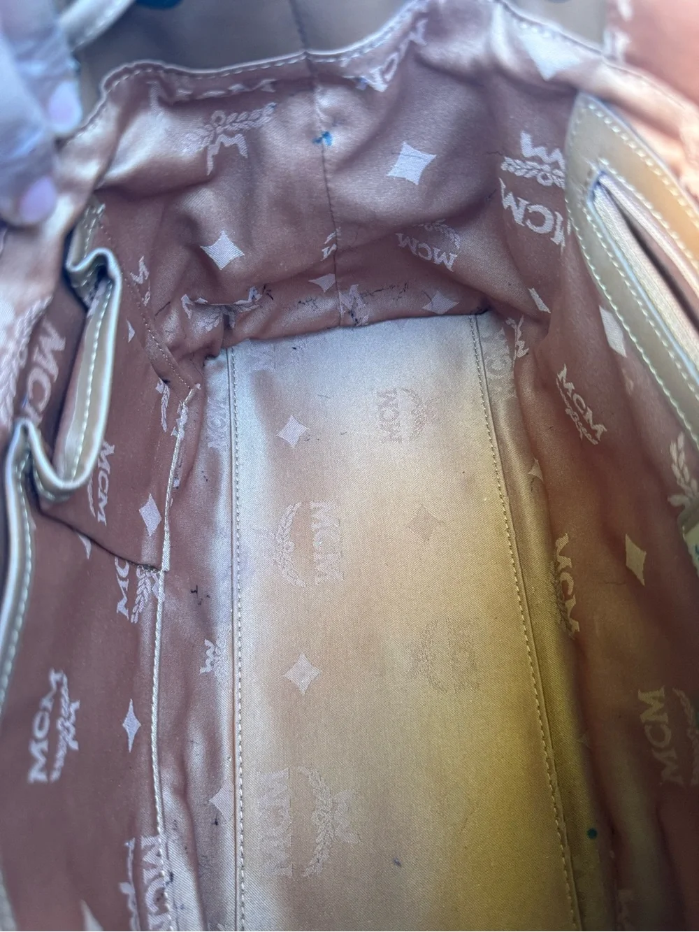VINTAGE y2k monogram MCM COGNAC VISETOS with gold charm top handle Shoulder bag